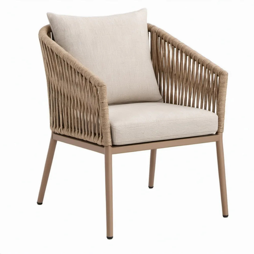 Taupe armstoel met beige touw, lichtbeige kussens – 60 x 65 x 82 cm
